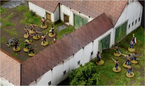 Miniatura 4 de Italeri 6197 Waterloo 1815 La Haye Sainte Diorama escala 1/72