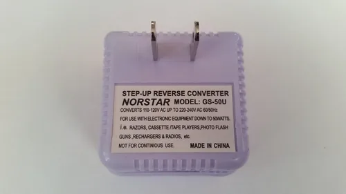 Miniatura 6 de Norstar Convertidor de voltaje de viaje internacional compacto inverso de 50 vatios