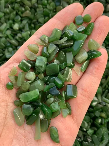 Miniatura 4 de GAF TREASURES Chips de piedras preciosas de jade semi nefrita natural, de 0.5 libras, mini cristales triturados, chips de cristal sin perforar