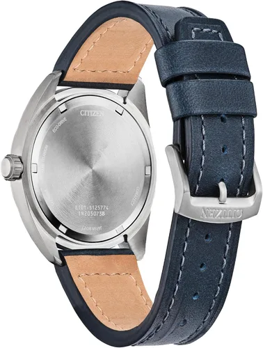 Miniatura 3 de Citizen Men's Eco-Drive Weekender Garrison Field Watch in Super Titanium