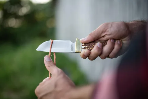 Miniatura 5 de Uncle Henry 182UH Elk Hunter Next Gen - Cuchillo de hoja fija SS de alto carbono de 8.4 pulgadas con un punto de caída de 3.8 pulgadas y mango