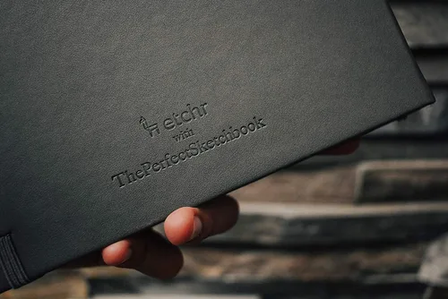 Miniatura 6 de Etchr Perfect Sketchbook - Cuaderno de dibujo A5 Landscape - Prensa en frío 100% algodón - Libro de dibujo de tapa dura de 5.8 x 8.3 pulgadas con 44
