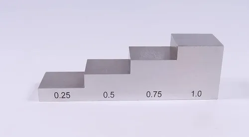Miniatura 4 de Bloque de prueba de acero de 4 pasos UT Block 1018 0.25''-0.5''-0.75''-1" bloque de calibración de cuña de paso conforme a ASTM E797 con estuche
