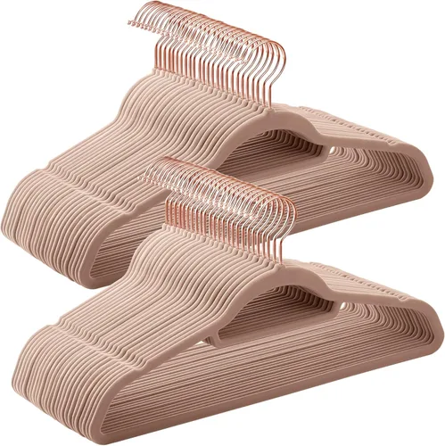 SONGMICS Perchas de Terciopelo, Juego de 50 Perchas para Ropa con Gancho Giratorio de Oro Rosa, Antideslizantes y que Ahorran Espacio, 0.2 Pulgadas