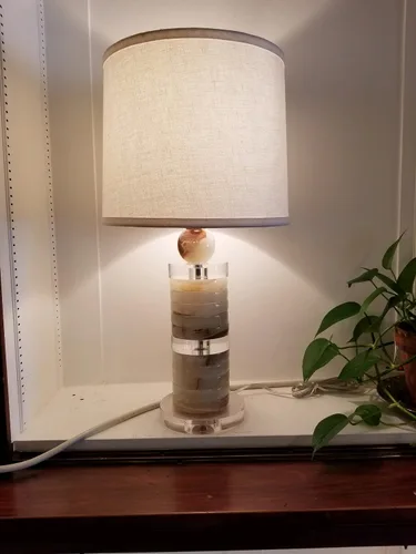 Miniatura 2 de B&P Lamp® Base de lámpara de acrílico transparente redonda de 4 pulgadas de diámetro con forma de alambre