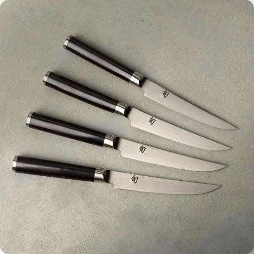 Miniatura 3 de Shun Juego clásico de cuchillos para carne de 4 piezas 4.75" Knives, Handcrafted Japanese Steak Knife Set, VG-MAX Core, Damascus Stainless Steel