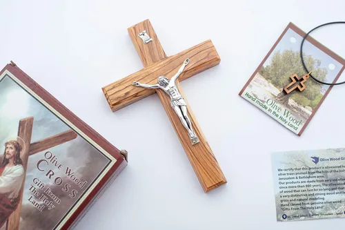Miniatura 5 de Olive Wood Gifts Shop Cruz católica latina de madera de olivo hecha a mano con metal chapado en plata (crucifijo de 6.3 pulgadas) – Cruz