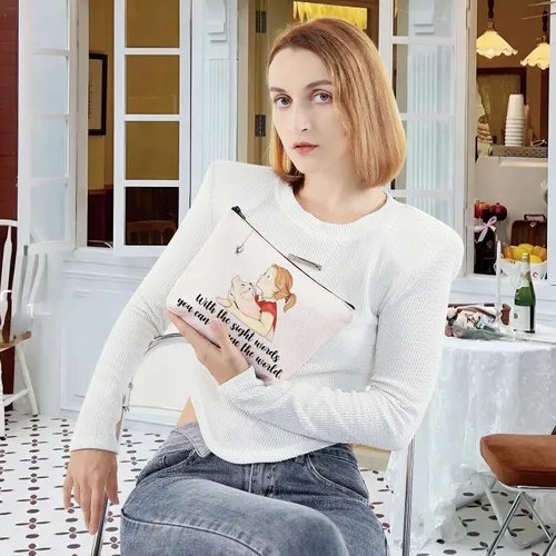 Miniatura 6 de LEVLO Bolsa de cosméticos de dibujos animados de cerdo Wilbur y helecho Spider Charlotte Fans regalo con las palabras de vista que puedes cambiar