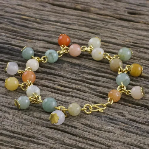 Miniatura 3 de NOVICA Pulsera de eslabones de cuarzo de jade chapada en oro hecha a mano de 18 quilates con cierre de gancho, latón multicolor, verde, piedra natal