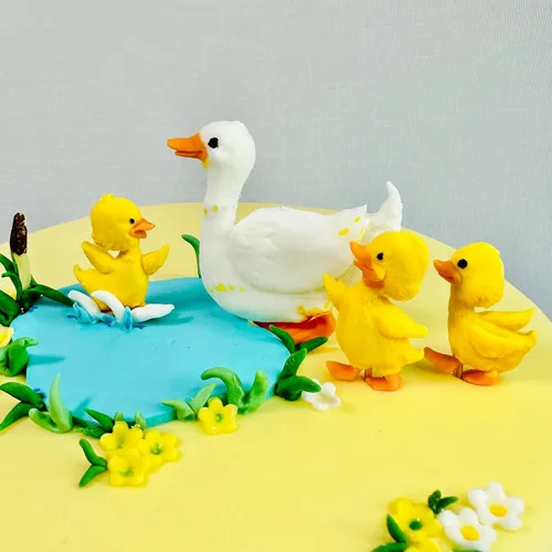 Miniatura 4 de Katy Sue Molde de silicona de pato y patitos para decoración de pasteles de Pascua y manualidades. Un molde para animales de pato/polluelos. Úsalo