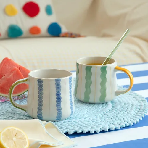 Miniatura 12 de Taza de café de cerámica a cuadros retro de 16 onzas, mango extragrande, apta para microondas, taza de té con patrón vintage para el hogar, oficina