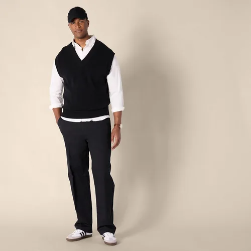 Miniatura 6 de Amazon Essentials Pantalón chino de algodón de ajuste relajado para hombre