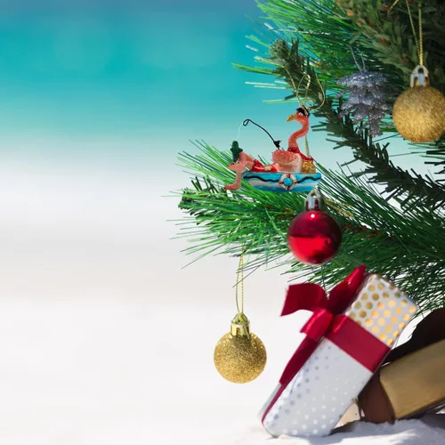 Miniatura 5 de Adorno de cristal para árbol de Navidad de flamenco de pesca, decoración náutica de playa rosa, accesorios para colgar, 5 x 2 x 4 pulgadas