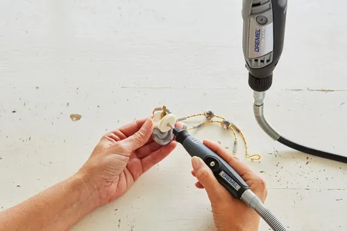 Miniatura 4 de Dremel EZ725 Kit de almacenamiento de accesorios multiusos, 70 piezas con accesorio de herramienta giratoria de eje flexible con agarre cómodo