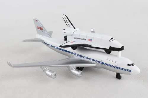 Miniatura 10 de Daron Space Mission - Juego de juguetes Boeing 747 y transbordador espacial, auténticas representaciones de naves espaciales, juegos empaquetados