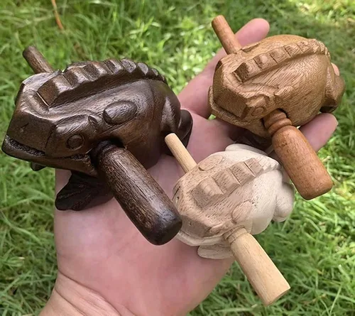 Miniatura 7 de Instrumentos de percusión Guiros Instrumentos musicales de rana de madera, juego de 3 ranas: 4 pulgadas, 3 pulgadas y 2.25-2.75 pulgadas