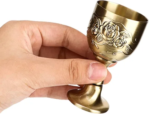 Agatige Copas de cáliz vintage, de metal de cobre, para tostar, cáliz de vino, cáliz de flores, en relieve, mini tazas de comunión para bar en casa,