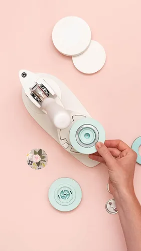 Miniatura 4 de We R Memory Keepers - Kit de presión de botones Blanco