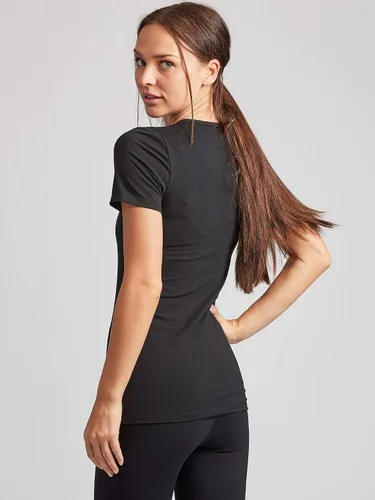 Miniatura 4 de Kalon Paquete de 4 camisetas con cuello redondo para mujer