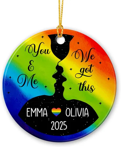 Miniatura 22 de All for Love - Adorno de cerámica LGBT arcoíris para Navidad 2025, adorno de Navidad personalizado para parejas, orgullo gay/lesbiano, adorno