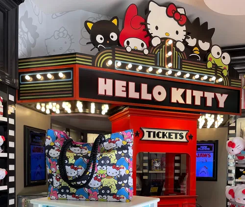 Miniatura 7 de Hello Kitty and Friends Tote My Melody Keroppi Chococat Tuxedo Sam Print Bag, Varios