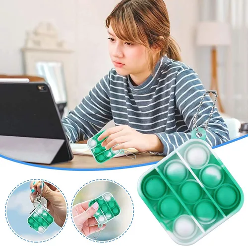 Miniatura 4 de 30 piezas de juguetes sensoriales simples para ansiedad con diseño de teñido anudado y burbujas para apretar, llavero, envoltura pequeña, premios