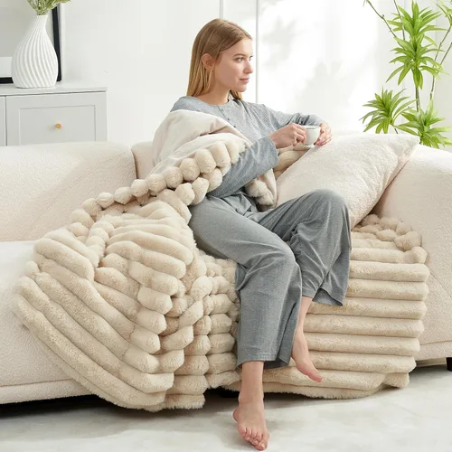 Miniatura 2 de Cozy Bliss Manta de Tiro de Piel Sintética para Sofá, Manta de Felpa Acogedora y Cálida a Rayas para Sofá Dormitorio Sala de Estar, 50 x 60 Pulgadas