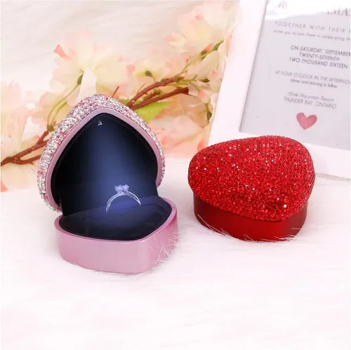 Miniatura 4 de Naimo Caja de anillo de compromiso con forma de corazón de diamantes de imitación, soporte de terciopelo, aretes, moneda, joyero, caja con luz LED