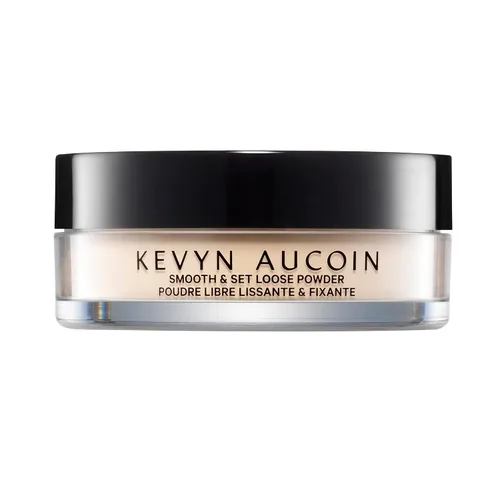 Kevyn Aucoin Smooth & Set Loose Powder with Puff: sombra universal, todos los tipos de piel y tonos. Transparente, ligero, combina bien, difumina