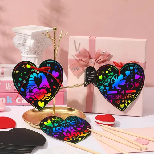 Miniatura 5 de JULMELON Manualidades de San Valentín para niños, 48 piezas de tarjetas de San Valentín para niños, arte de rascar en forma de corazón, arco iris