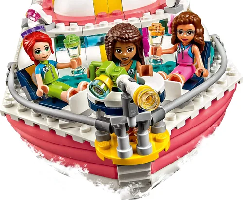 Miniatura 7 de LEGO Friends Rescue Mission Boat 41381 Kit de construcción de barco de juguete con mini muñecas y criaturas marinas de juguete, juego de rescate