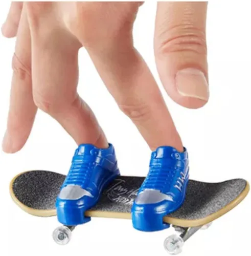 Miniatura 2 de Hot Wheels Skate Skullcon Skullcon Deora II - Vehículo de juguete para niños a partir de 5 años