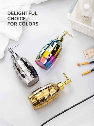 Miniatura 9 de Juego de accesorios de baño plateados, juego de accesorios de baño de cerámica de mosaico incluye dispensador de loción, vaso de soporte para Plata