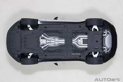 Miniatura 10 de Autoart Aston Martin DB11 Morning Frost White Metallic con parte superior negra e interior rojo modelo 1/18