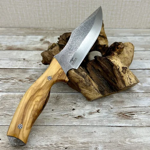 Miniatura 2 de CUCHILLO DE CAZA CON FUNDA, CUCHILLO DE CAZA CON MANGO DE OLIVA, CUCHILLA DE ACERO N690, FUNDA DE CUERO ORIGINAL Y VARILLA FERRO
