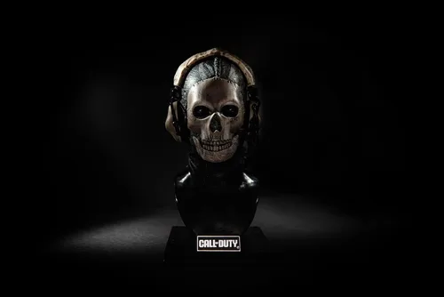 Miniatura 5 de Call of Duty Estatua de busto fantasma: estatua de busto de 8 pulgadas que incluye máscara, auriculares decorativos y soporte de exhibición