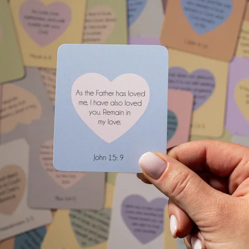 DIVERSEBEE Tarjetas con versículo bíblico, 60 tarjetas de oración inspiradoras inspiradoras de aliento de las Escrituras, regalos bíblicos LOVE