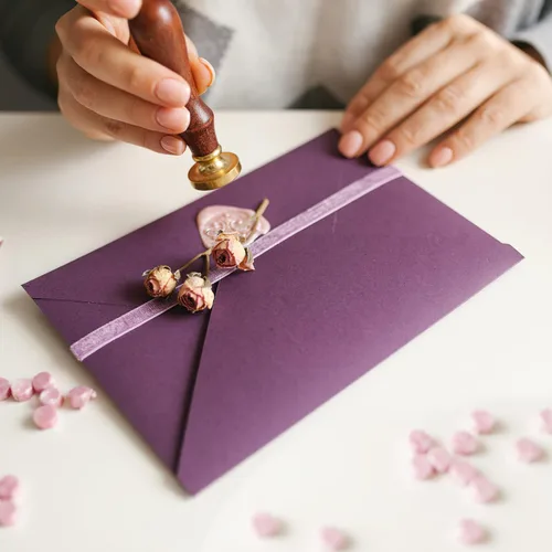 Miniatura 4 de Kit de 500 piezas de sello de cera - Cuentas de sello octogonales rosas con 4 velas de té y 1 cuchara para derretir cera para manualidades, cartas