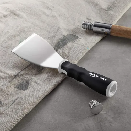 Miniatura 4 de Amazon Basics - Raspador curvo de agarre suave con zócalo para poste, extremo martillo resistente para raspado de alto alcance, 3 pulgadas