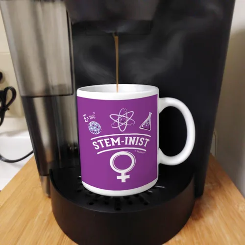 Miniatura 5 de Mujeres en la ciencia STEMinist Feminist Ciencia Mujer Mujer Profesora de Ciencias Regalos Mujer Ingeniera Regalo Taza de Café Taza de Té