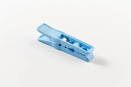 Plasti-Flex Alfileres de ropa – Alfileres de ropa de plástico resistente – Pinzas para colgar ropa, secar, recortar – Clips de lavandería para secar