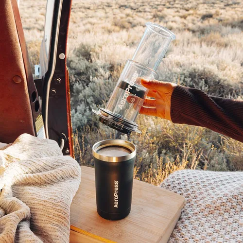 Miniatura 6 de AeroPress Go Plus, kit de cafetera portátil pequeña, viajes, campamento y oficina, prensa francesa todo en uno, cafetera manual estilo café expreso