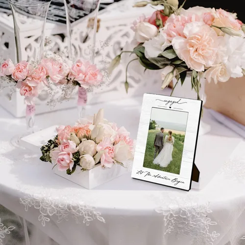 Miniatura 4 de Marco de fotos de compromiso para parejas recién casadas de 4 x 6, regalos de compromiso para parejas, regalo de recién casados, regalos de boda