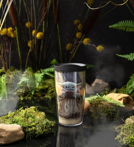 Miniatura 3 de Tervis 1362591 - Vaso aislante, con el niño escurridizo de The Mandalorian.