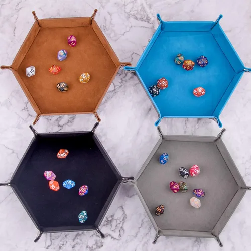Miniatura 6 de SIQUK Juego de 4 bandejas de dados plegables, bandejas hexagonales para dados, de piel sintética, caja de rotación (camello, azul cielo, negro, gris)