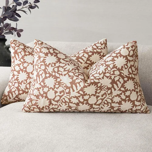 Miniatura 34 de Foindtower - Juego de 2 fundas de almohada decorativas con flores neutras estilo farmhouse, fundas de almohada boho para sofá, sofá cama