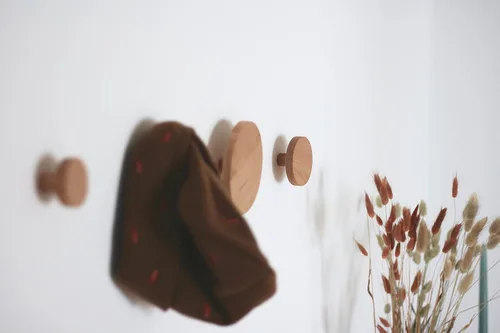 Miniatura 6 de Ganchos redondos de madera para colgar en la pared, perchas de madera para colgar en la pared, ropa, bufanda, sombrero, bolsa, toalla, decoración