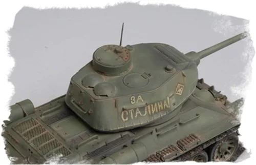Miniatura 6 de Hobby Boss Modelo de tanque ruso T-34/85 1944 con kit de construcción de modelo de vehículo de torreta aplanada