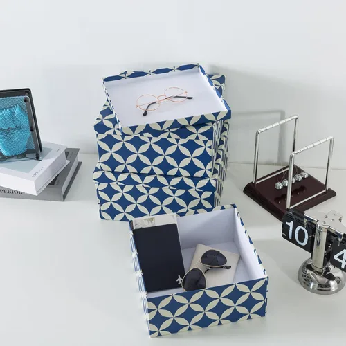 Miniatura 5 de Soul & Lane Juego de 3 cajas decorativas con tapas, cuadradas de 28 cm x 28 cm, de cartón anidadas para decoración del hogar en azul y crema, cajas