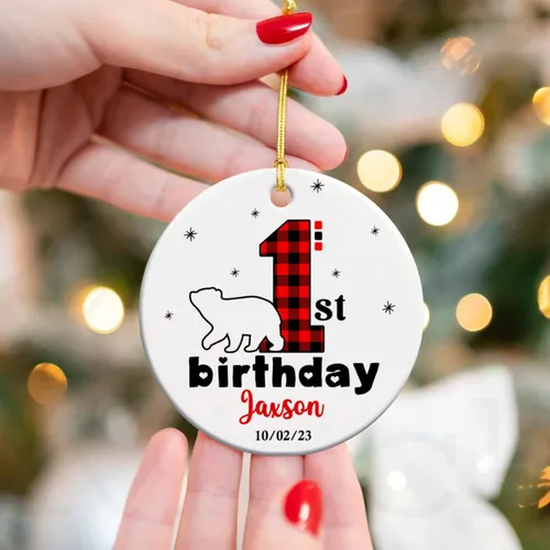 Miniatura 4 de Adorno personalizado de primer cumpleaños de oso bebé, adorno personalizado para la primera Navidad del bebé, adornos de cerámica de feliz